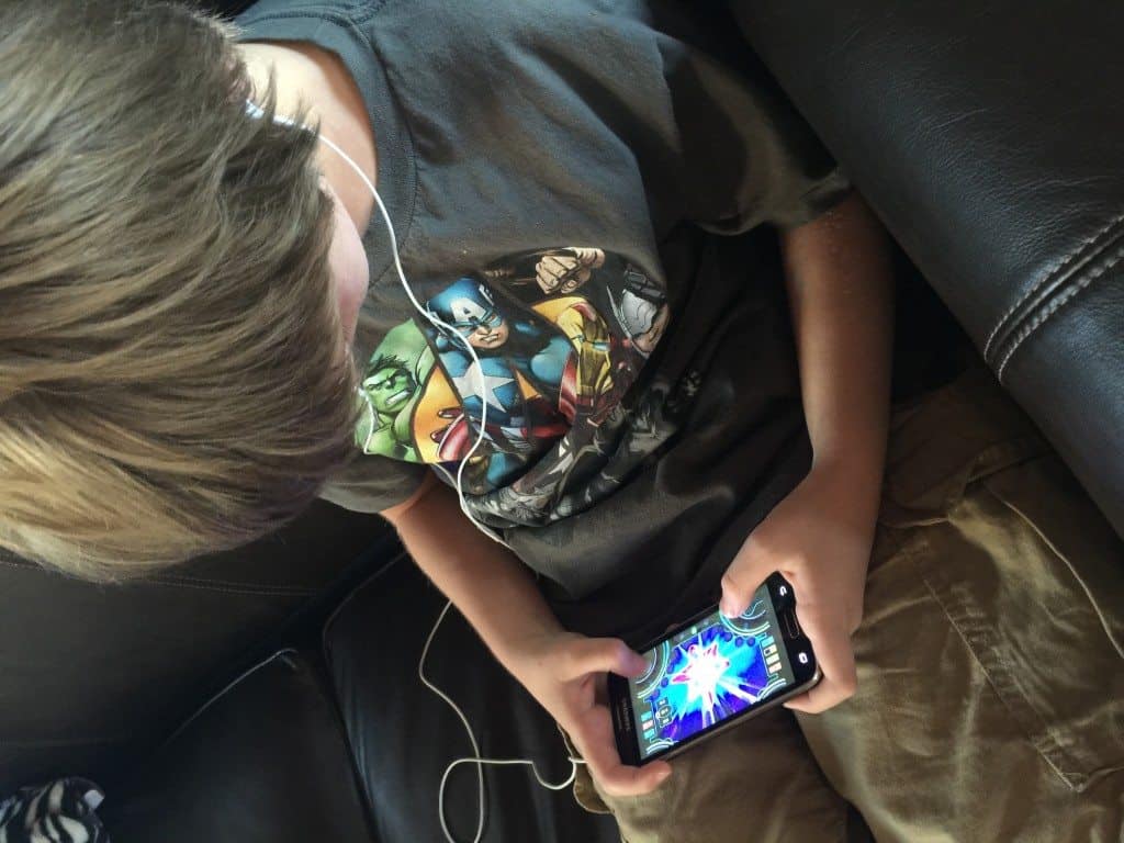 Let Kids Create Their Own Music With The Crayola DJ App #ad