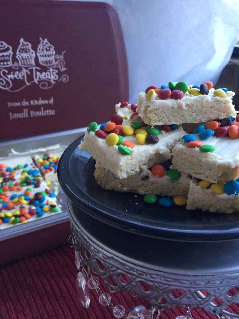 M&M Frosted Sugar Cookie Bars + My Personalized Pan From That's My Pan!® #2015HGG