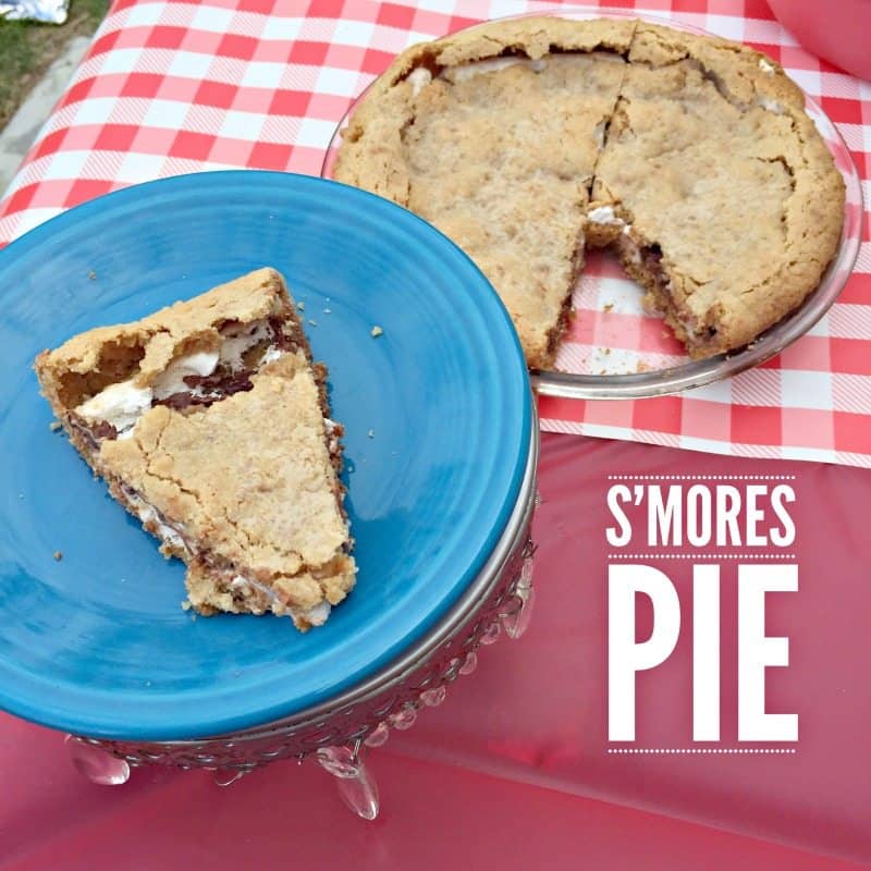 Easy Smores pie Graham Cracker Crust with Marshmallow Fluff and hershey chocolate bars with a homemade crust. 