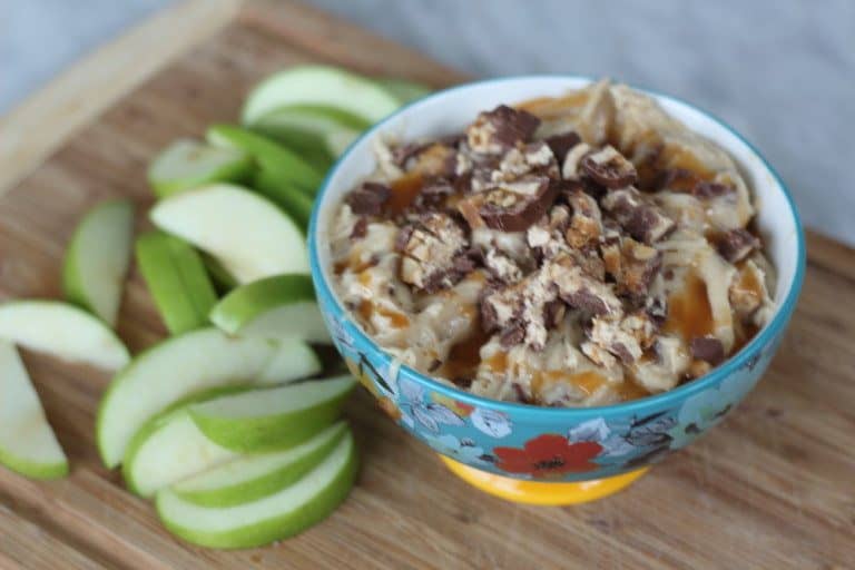 Caramel Apple Candy Dip