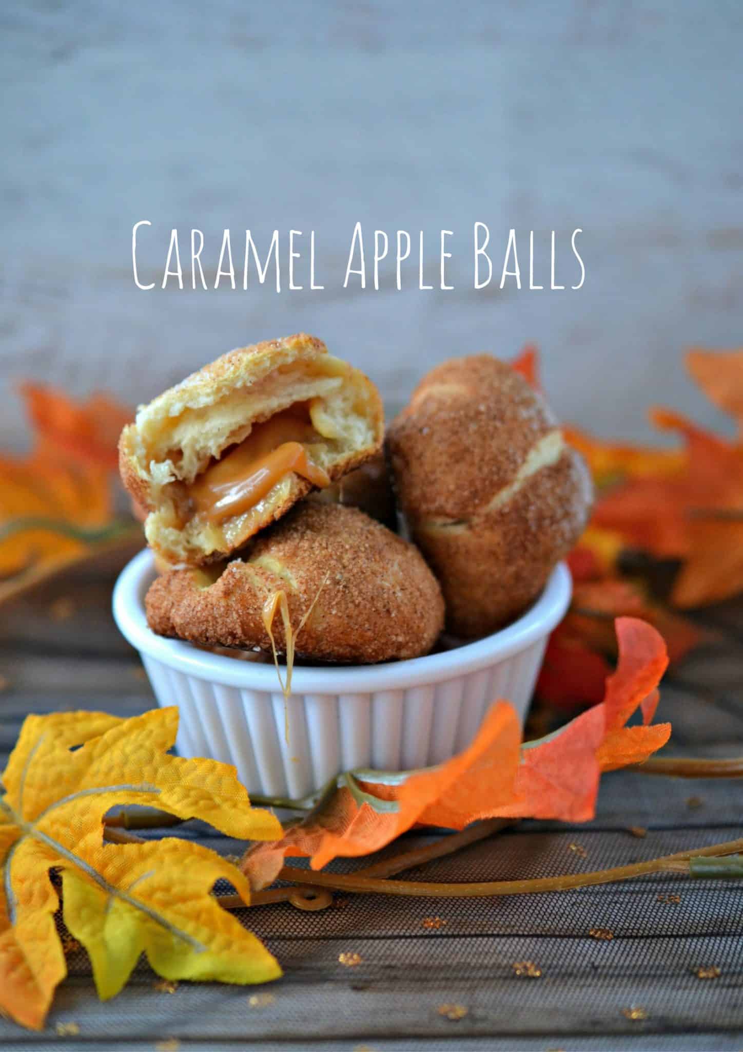 Dough balls filled with caramel and apples.