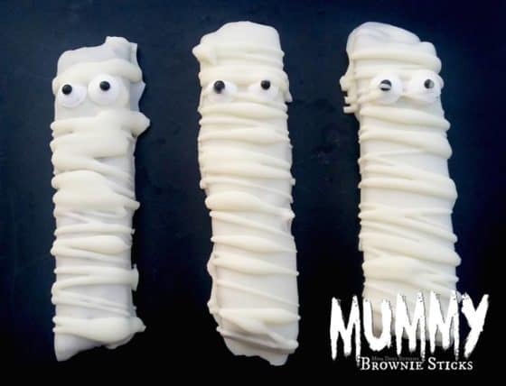 Mummy Brownie Sticks #12DaysOf Halloween