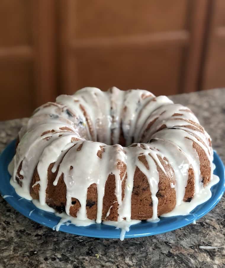 Lemon and blueberries are the best combination for dessert recipes! Try this recipe for Lemon Blueberry Bundt Cake With Lemon Icing.