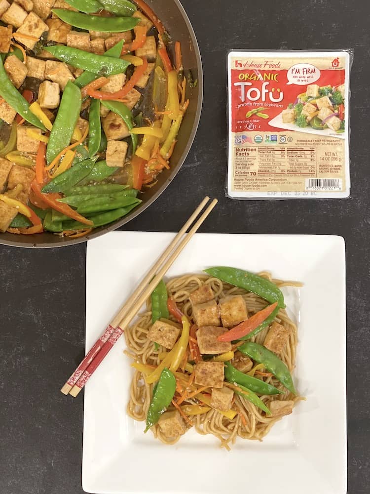 Make healthy meals with your kids! Try out this recipe for Tofu Stir Fry! It is full of delicious vegetables and packed with protein! 