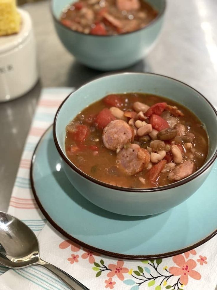 When you are ready for a hearty soup you need to try Hurst beans slow cooker recipe! It's an easy recipe with just minutes of prep time!