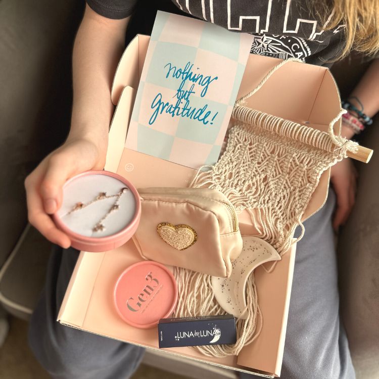 Are you looking for the best gift for a tween girl or a teen girl? Check out this STRONG Selfie Monthly Subscription Box!