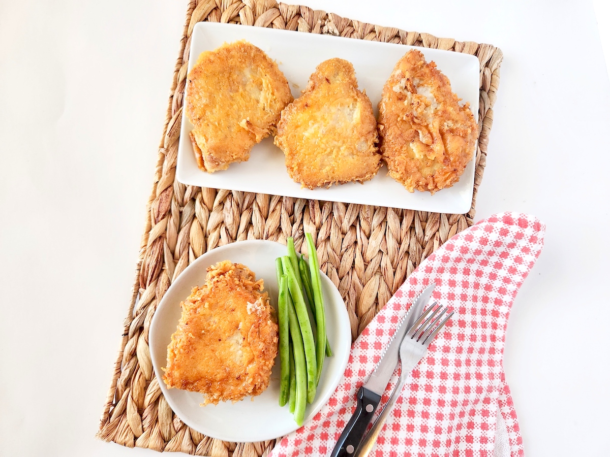 Parmesan Crusted Pork Chops Recipe - Saving You Dinero