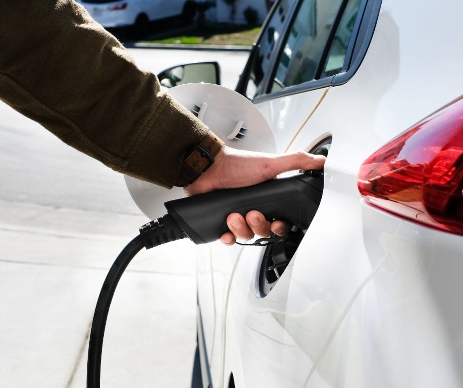Charging Tips For Electric Vehicles -Ensuring a great experience for EV drivers starts with making choices about your commercial charging station.