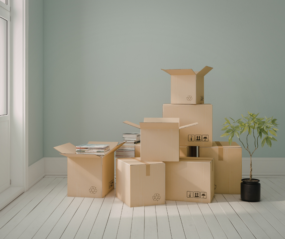 Master your long-distance family move with these smart packing strategies, from decluttering and labeling to hiring licensed interstate movers.